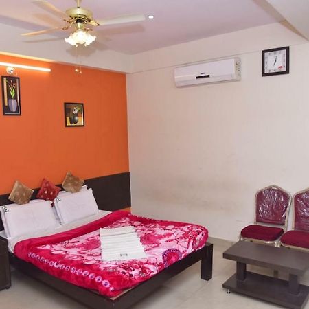 Raj Residency Hotel Mysore Bagian luar foto