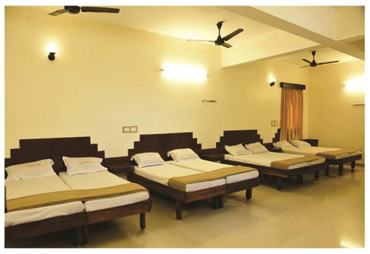 Raj Residency Hotel Mysore Bagian luar foto