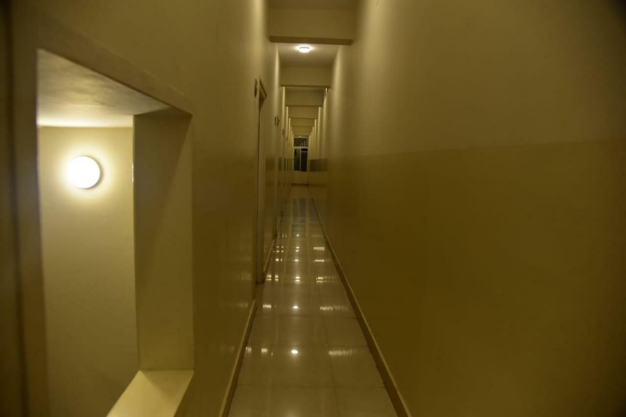 Raj Residency Hotel Mysore Bagian luar foto