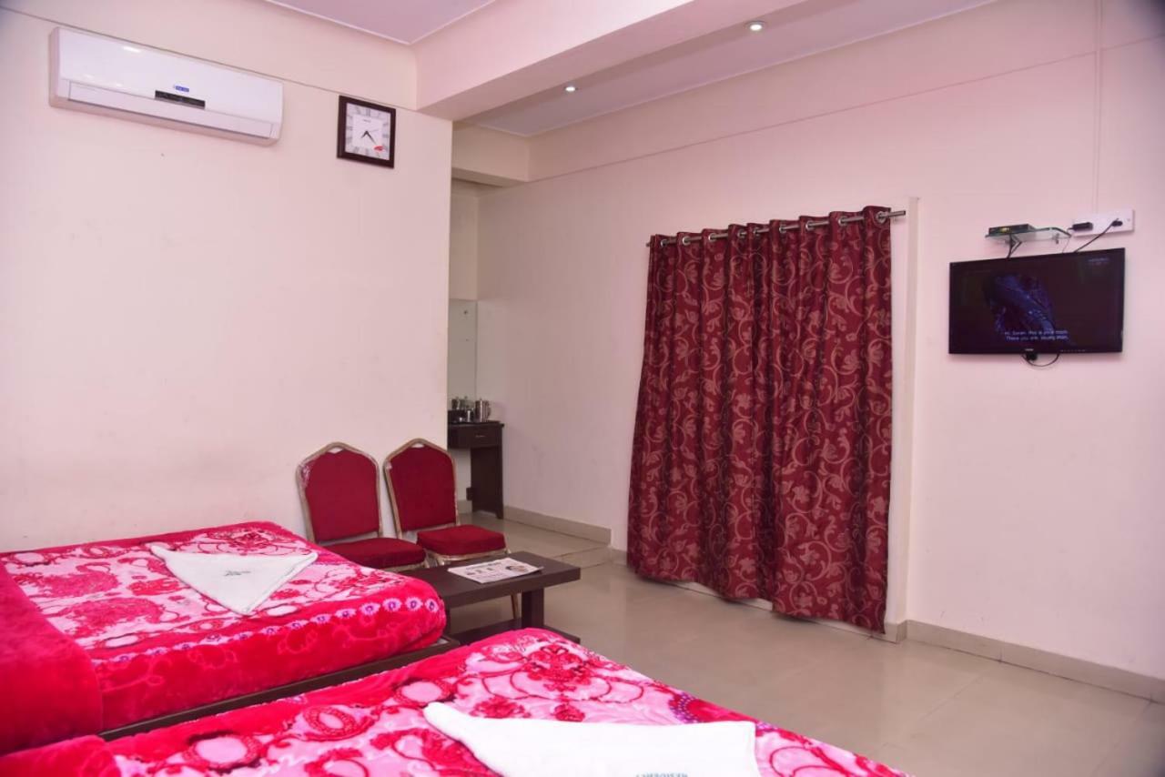 Raj Residency Hotel Mysore Bagian luar foto